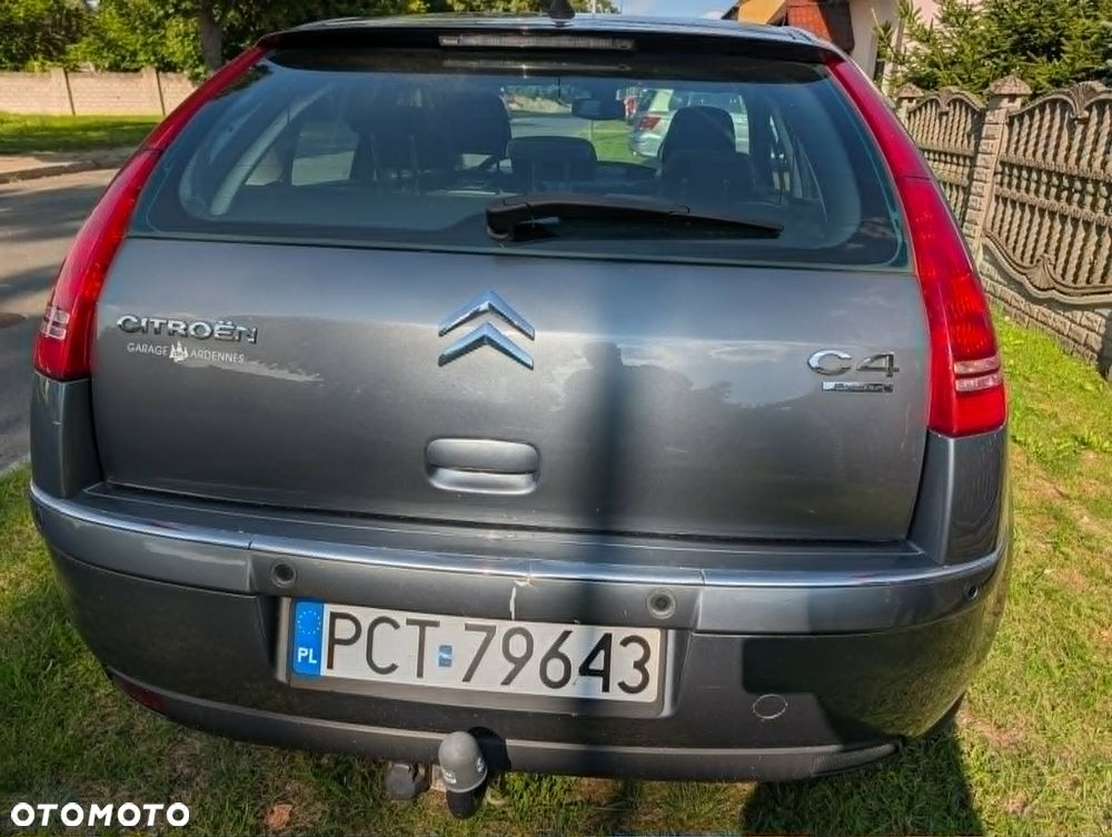 Citroën C4 2.0 HDi Exclusive - 3