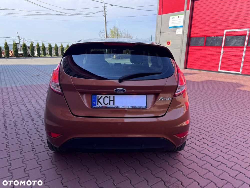 Ford Fiesta 1.25 Titanium EU5 - 11