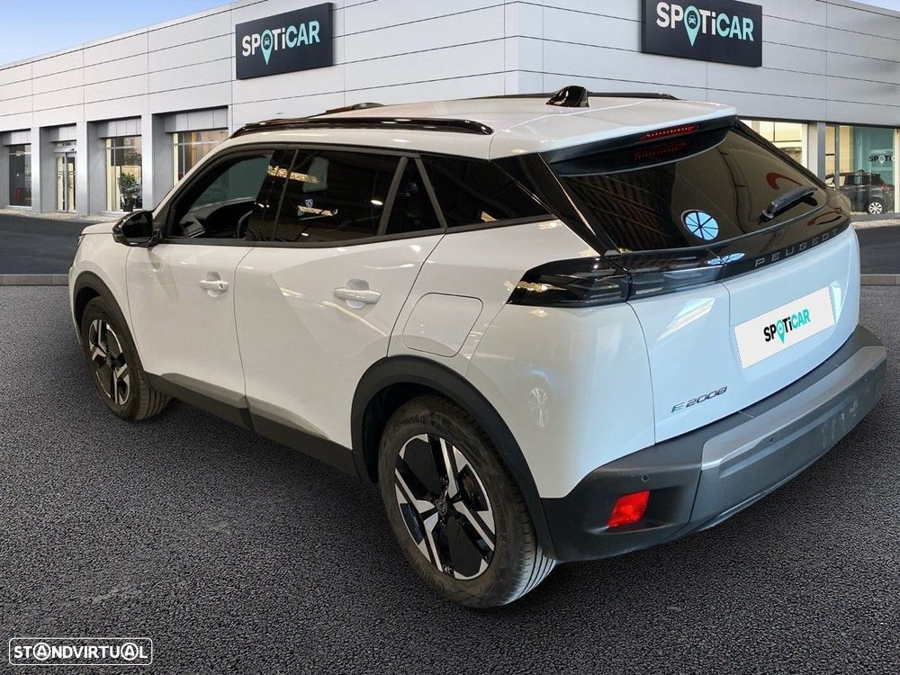 Peugeot e-2008 54 kWh Allure - 5