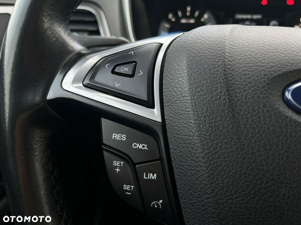 Ford Mondeo - 21