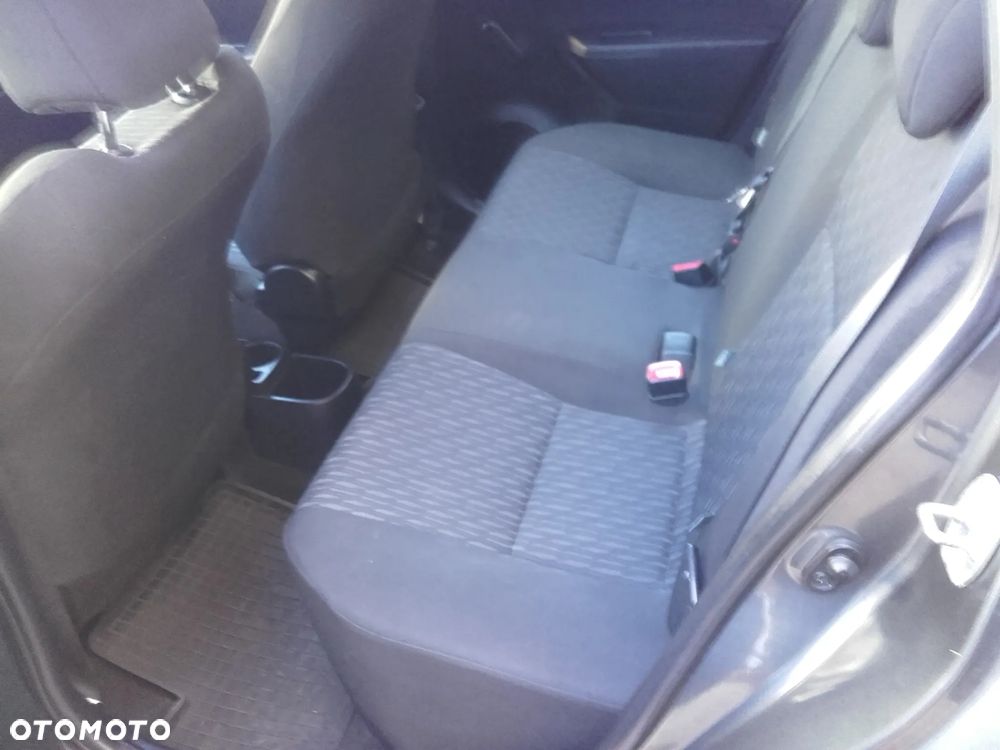 Toyota Yaris - 23