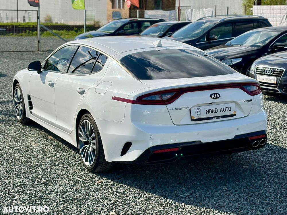 Kia Stinger 2.2 CRDI RWD GT Line - 7