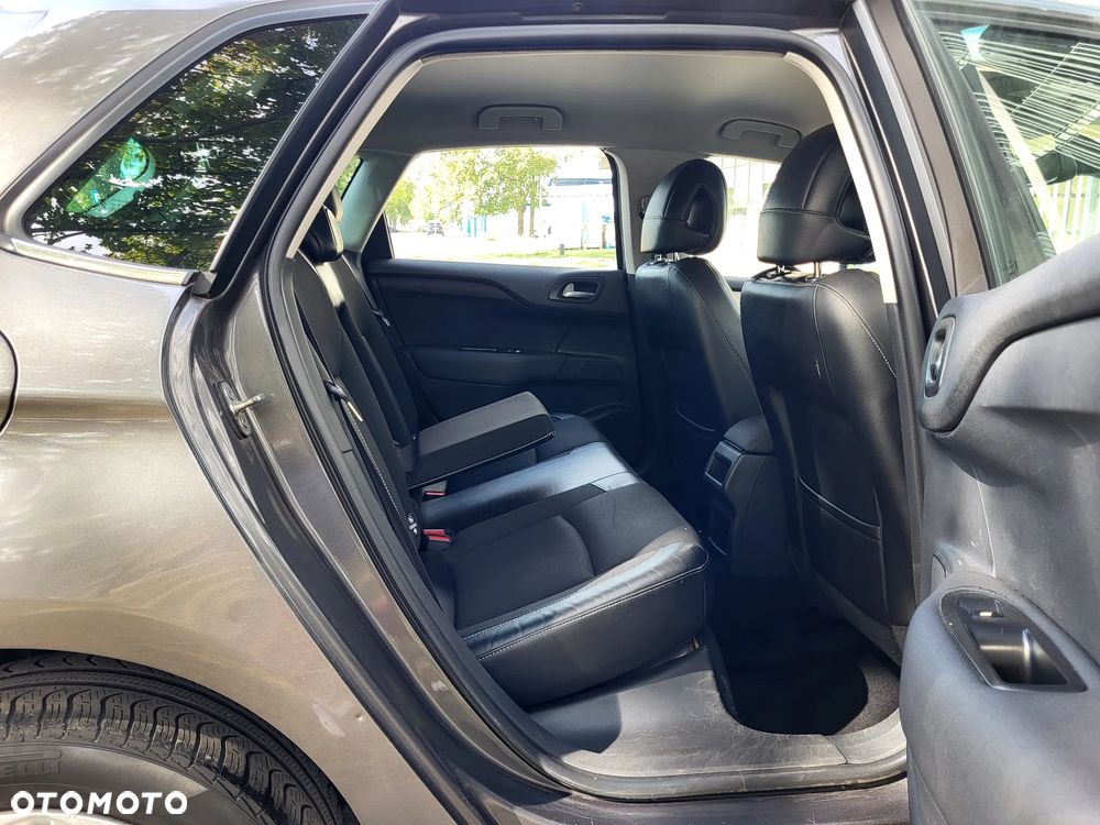 Citroën C4 1.6 BlueHDi Feel - 27