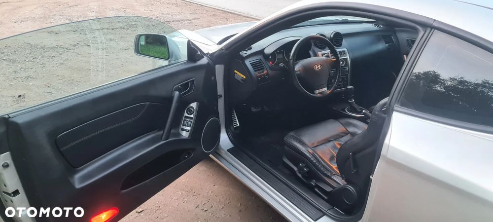 Hyundai Coupe 2.7 V6 GLS - 6