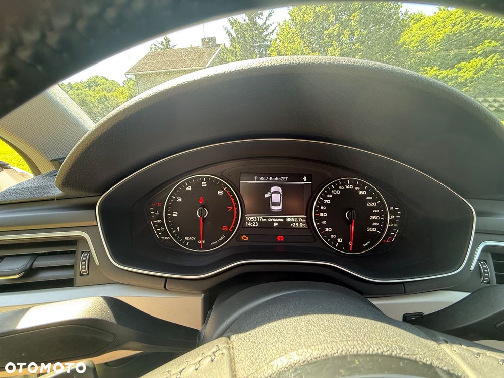 Audi A4 Limousine - 11