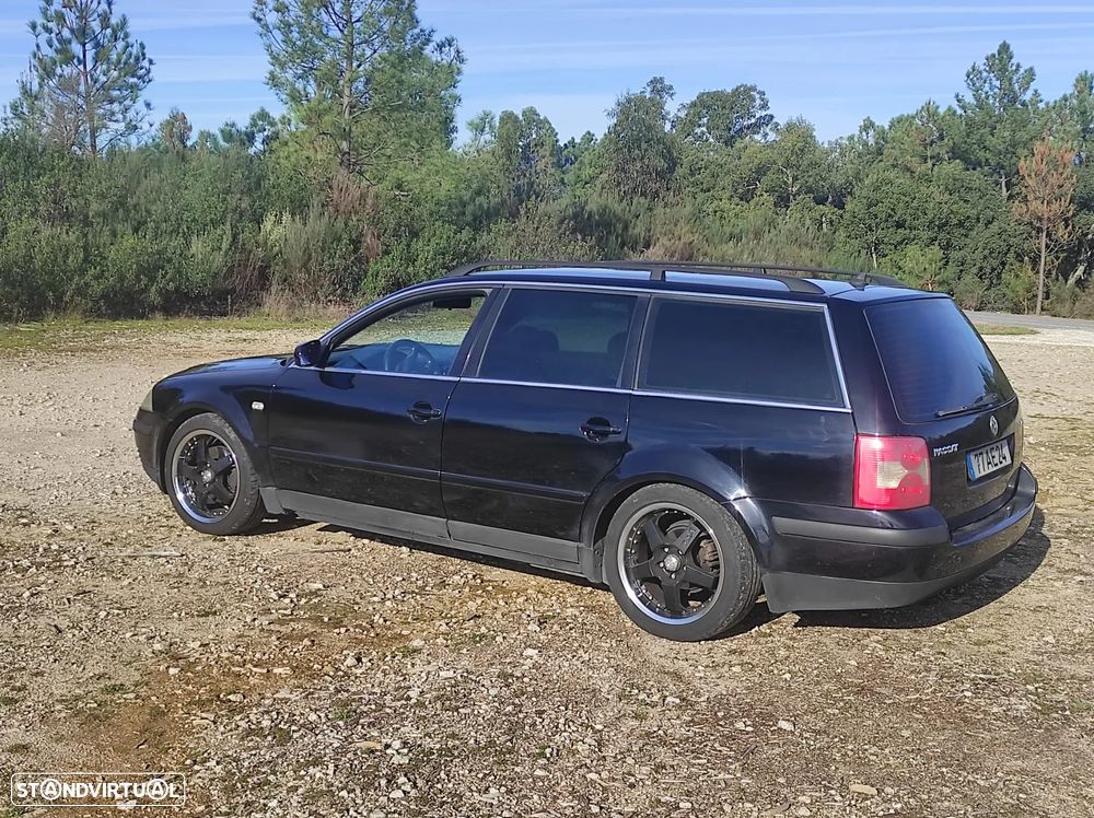 VW Passat - 10