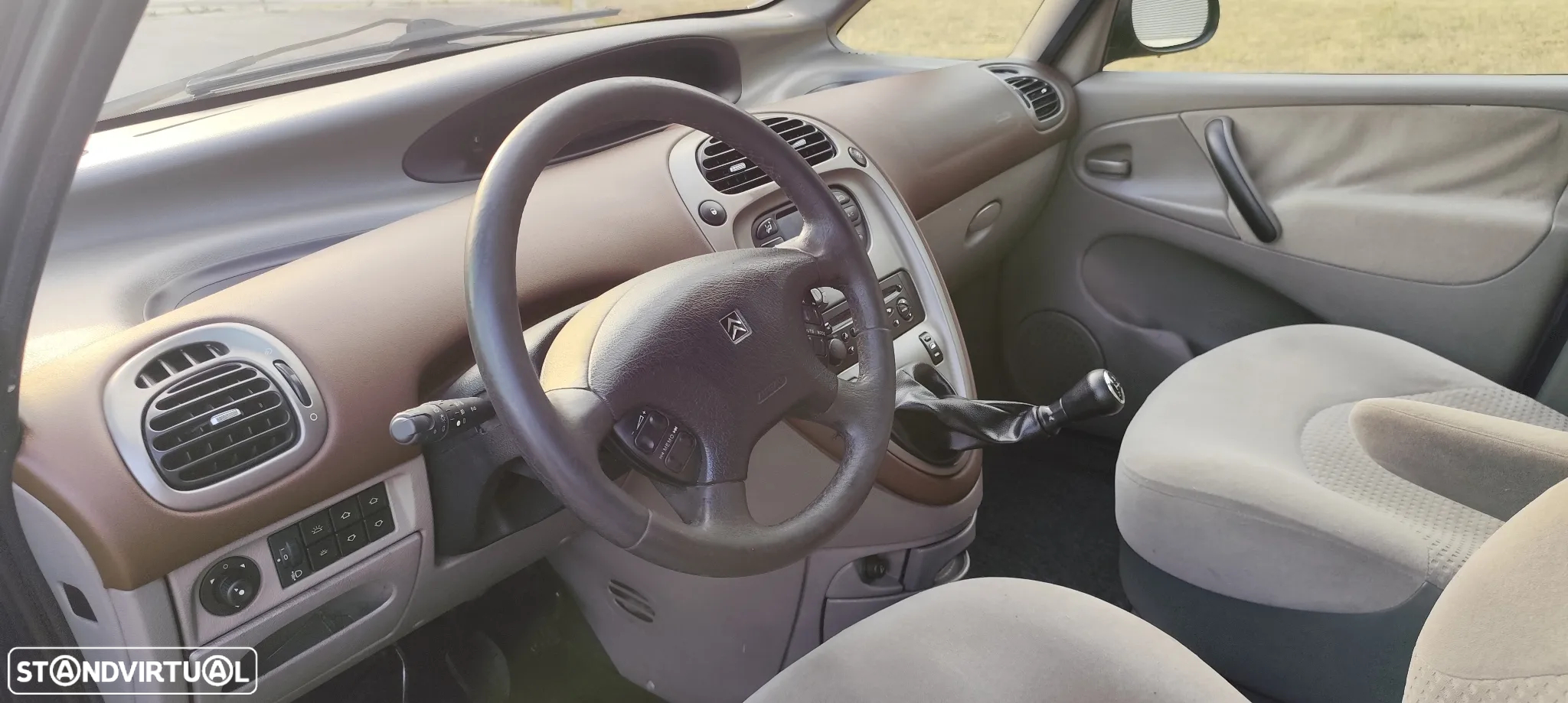 Citroën Xsara Picasso 1.6 Exclusive - 11