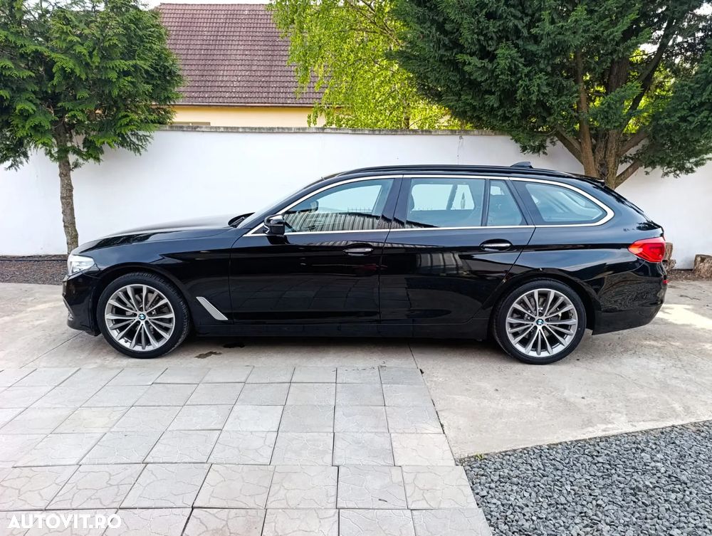 BMW Seria 5 520d Touring Aut. Sport Line - 1
