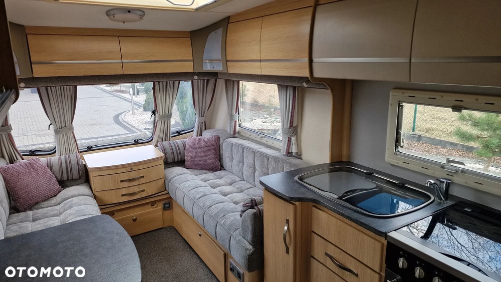Coachman Pastiche - 30