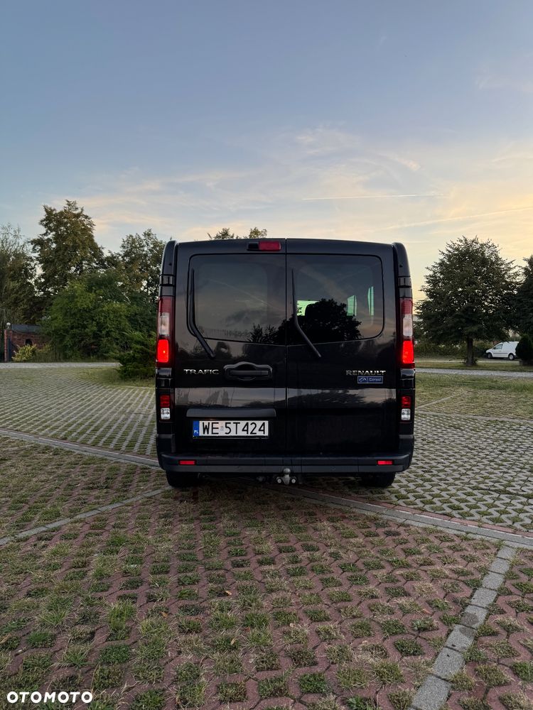 Renault Trafic 2.0 dCi - 6
