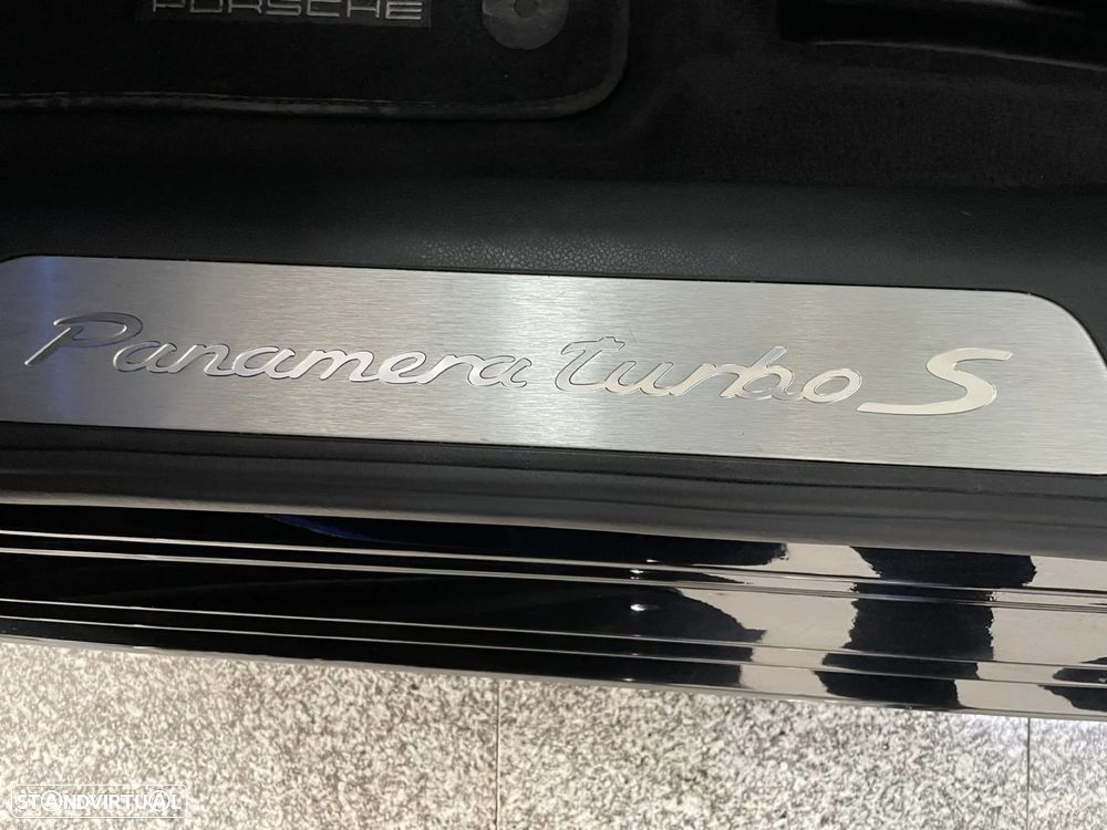 Porsche Panamera Turbo S E-Hybrid - 16