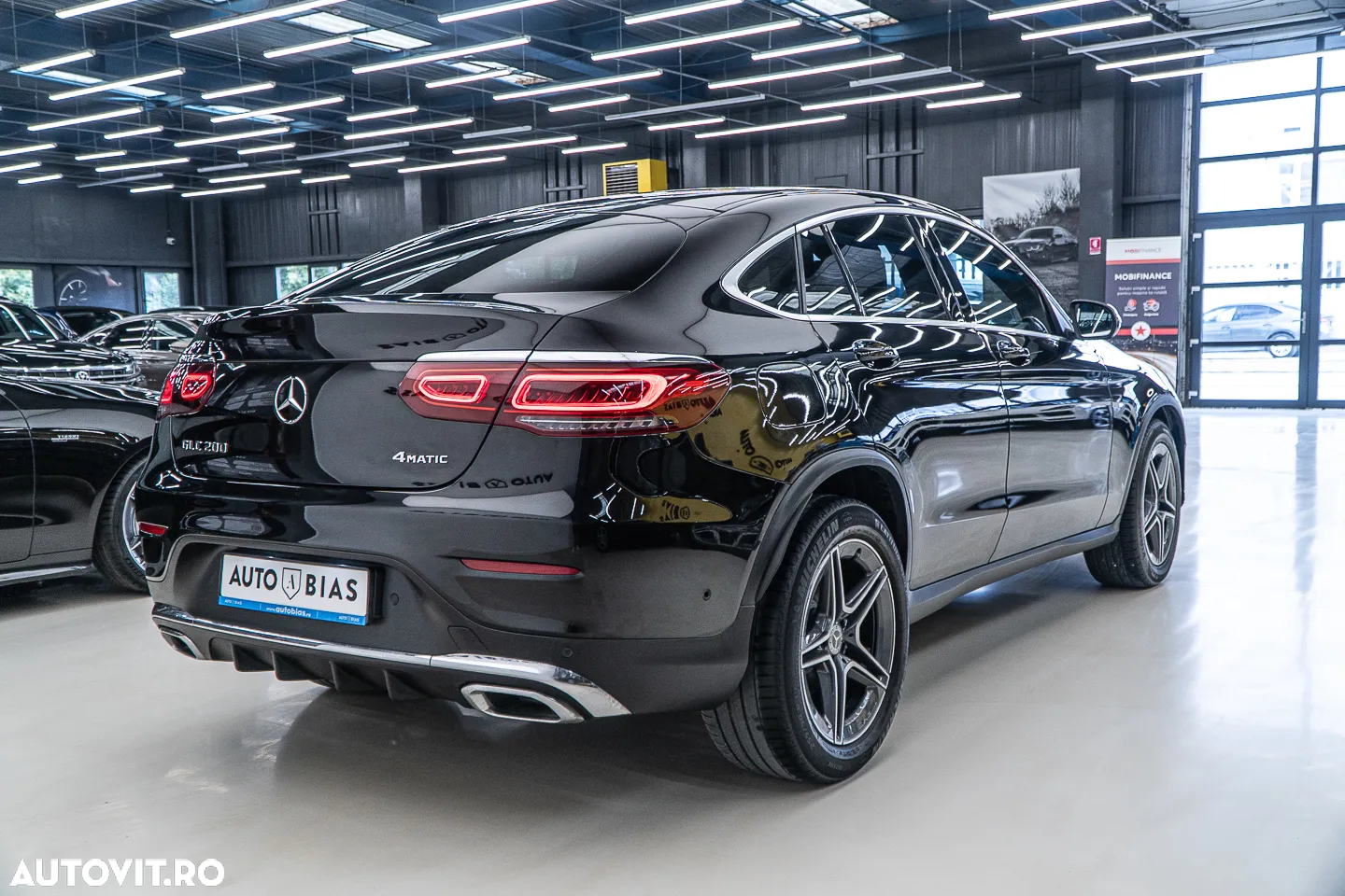 Mercedes-Benz GLC Coupe 200 4Matic 9G-TRONIC AMG Line Plus - 7