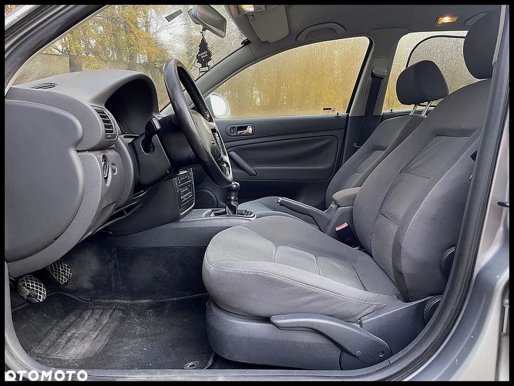 Volkswagen Passat - 6