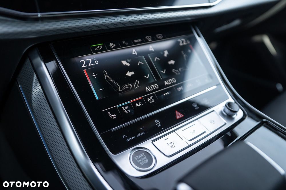 Audi Q8 TFSI e PHEV 360 kW Quattro Tiptronic - 35