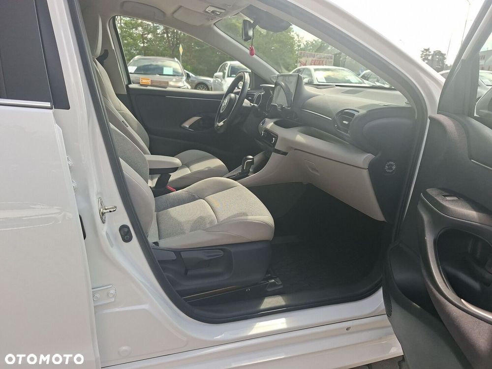 Toyota Yaris - 9