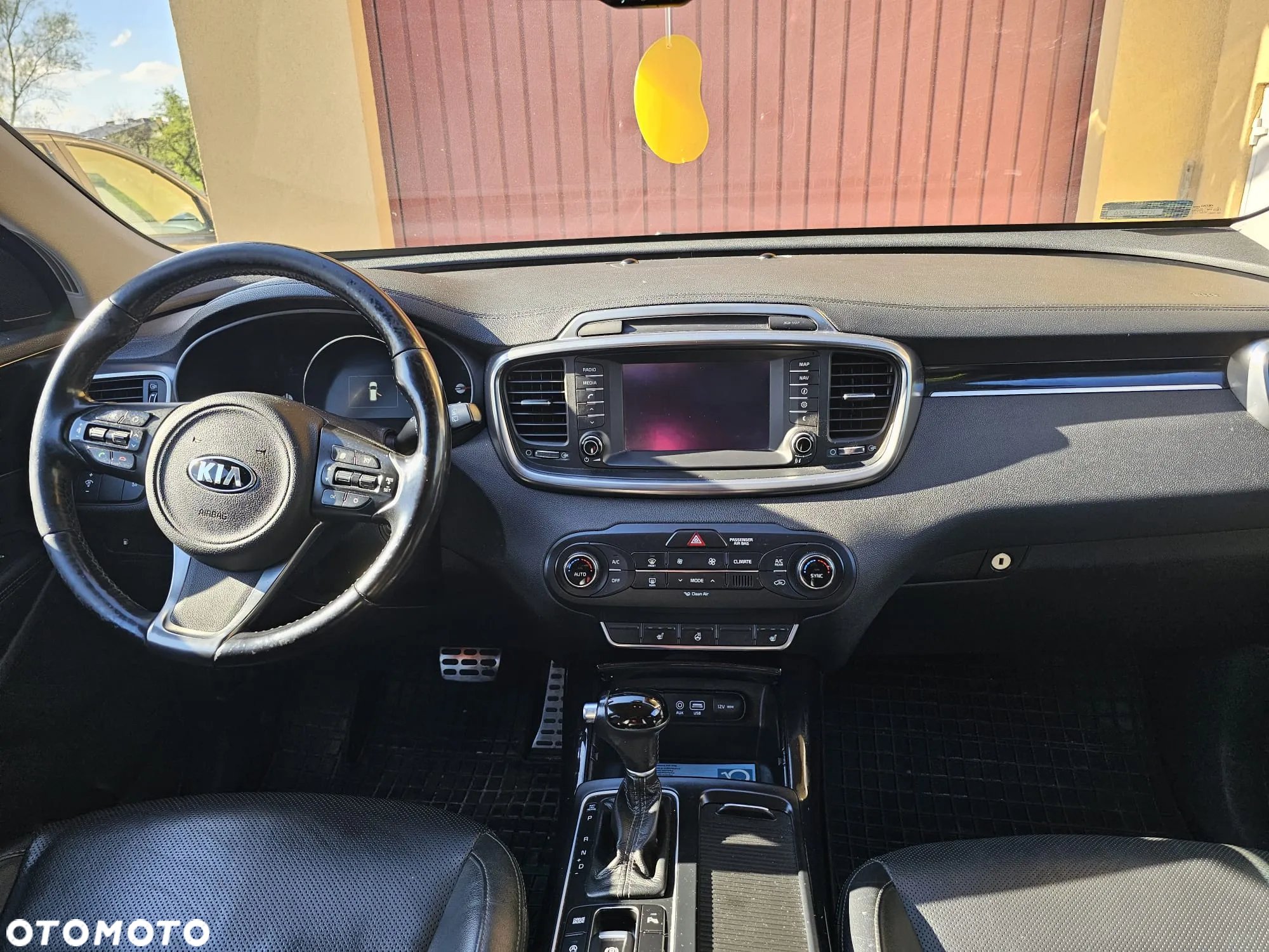Kia Sorento - 19