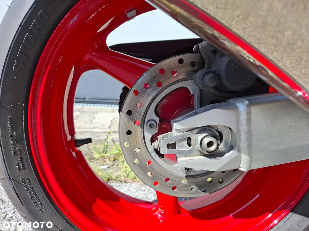 Honda CBR - 18
