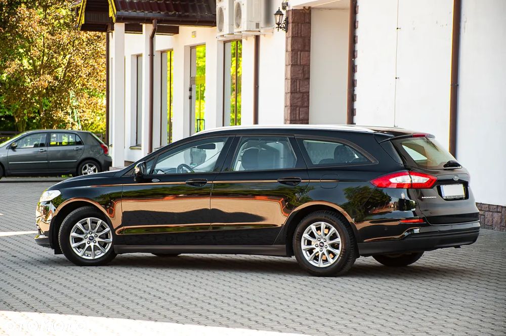 Ford Mondeo 2.0 TDCi STart-Stopp Titanium - 21