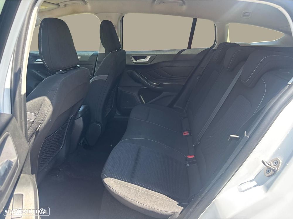 Ford Focus SW 1.5 TDCi EcoBlue Titanium - 13