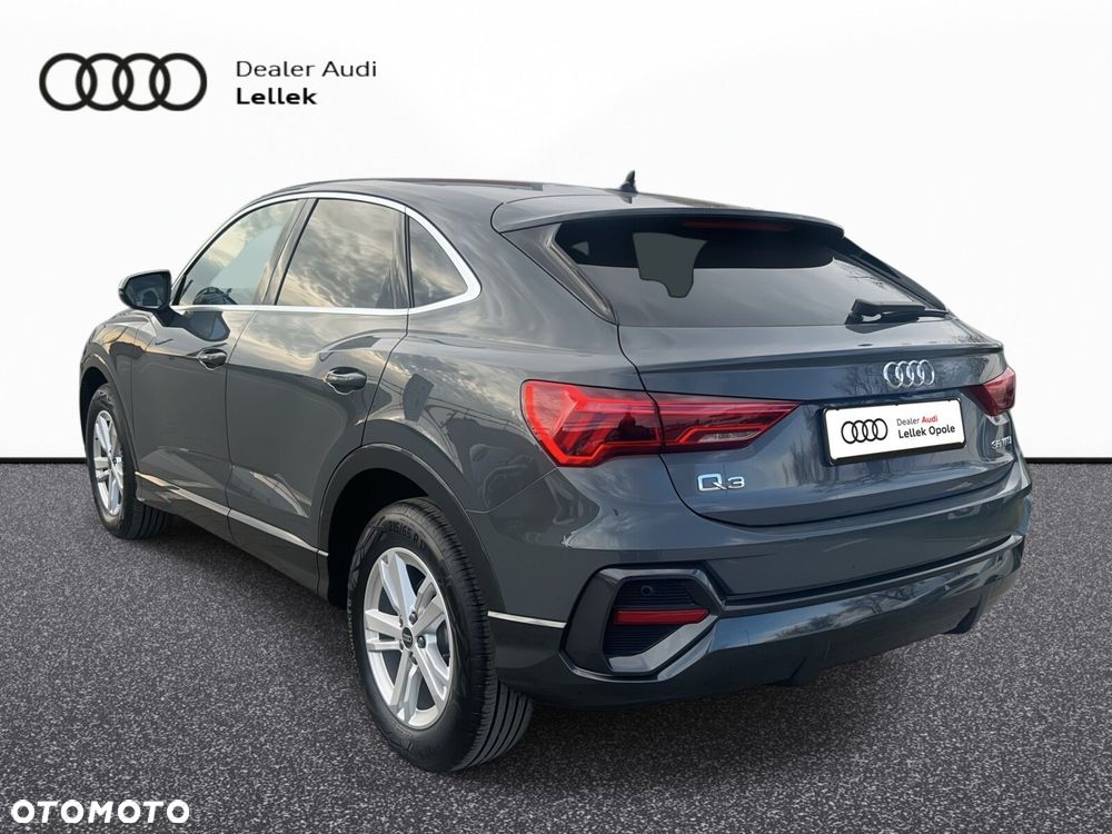 Audi Q3 Sportback - 7