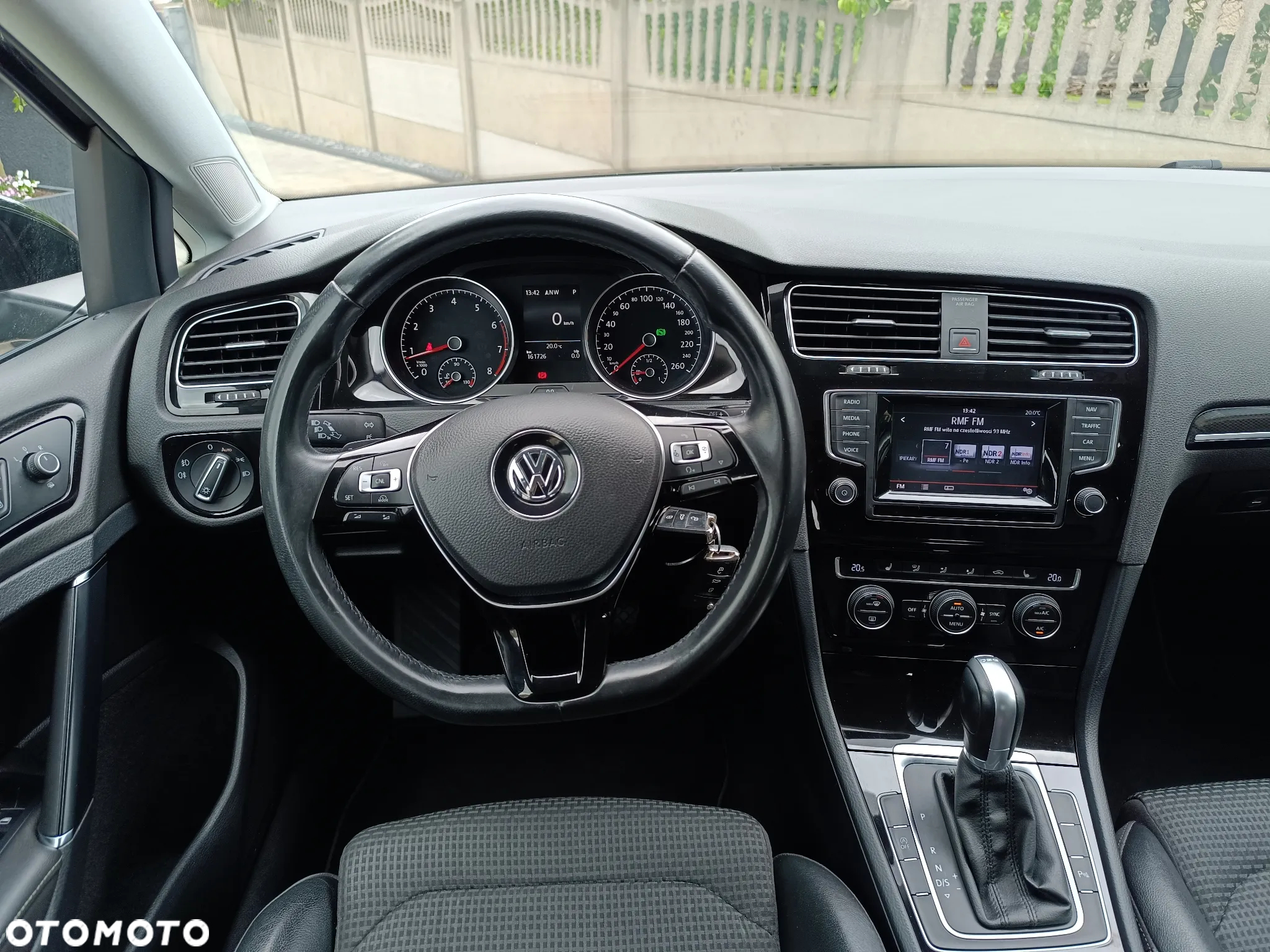 Volkswagen Golf VII 1.4 TSI BMT Highline DSG - 12