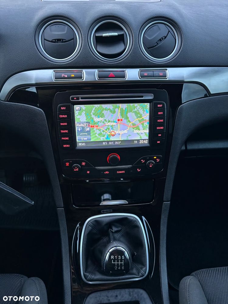 Ford S-Max 2.0 TDCi Titanium - 21