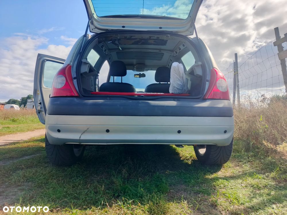 Renault Clio 1.4 16V Expression - 3