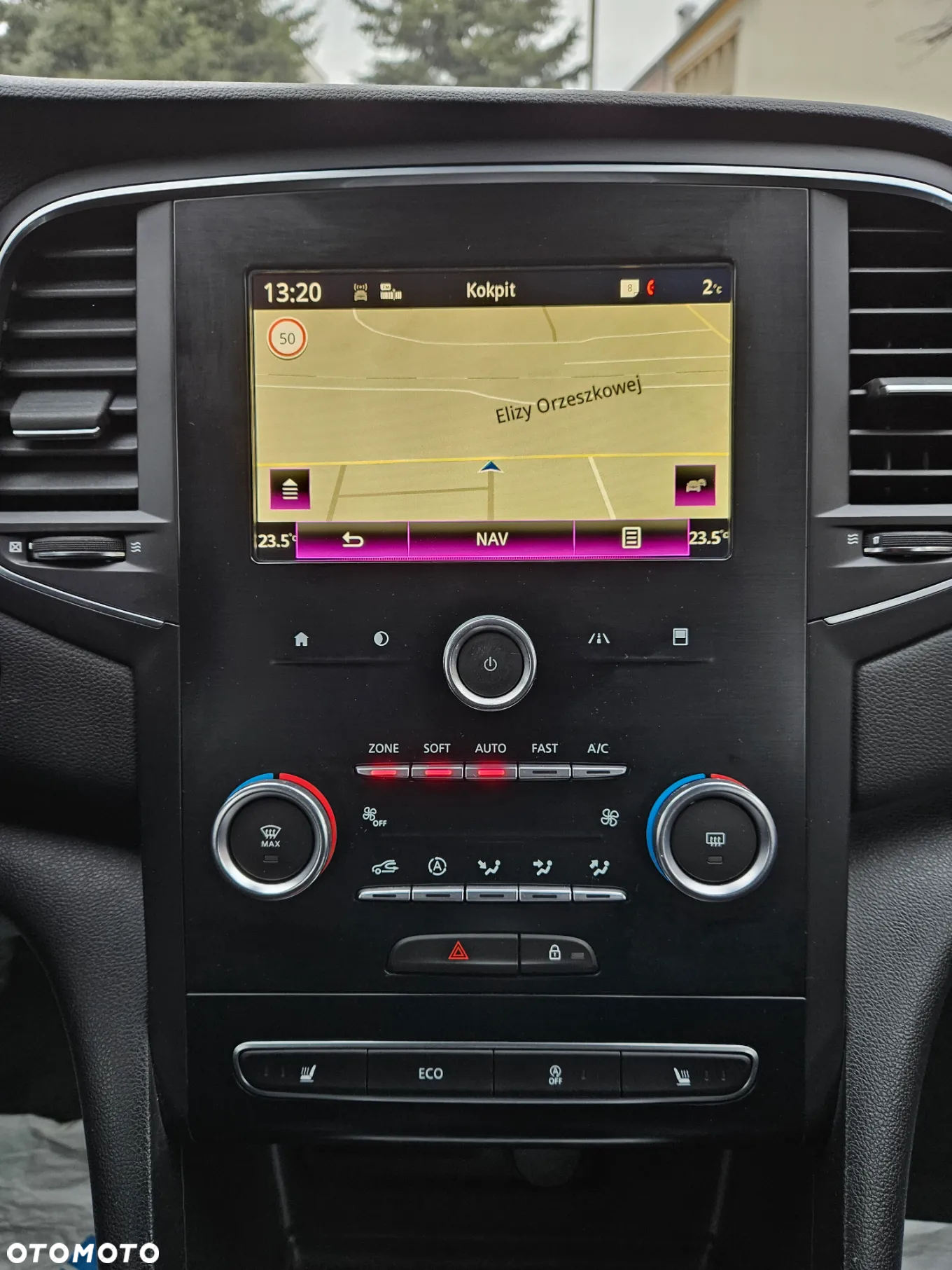 Renault Megane Grandtour ENERGY TCe 130 INTENS - 32