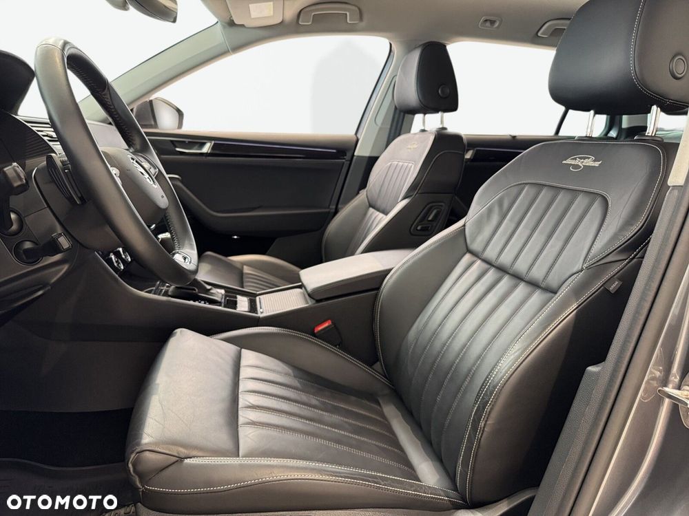 Skoda Superb 2.0 TDI SCR L&K DSG - 11