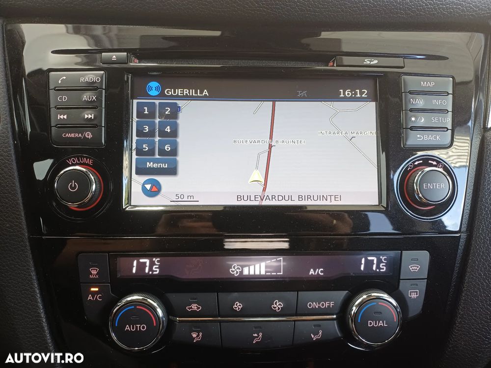 Nissan Qashqai 1.5 DCI Start/Stop Tekna - 20