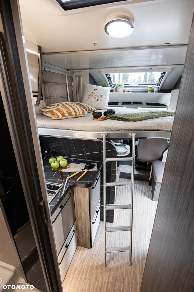 McLOUIS MC4 879 - 5 osobowy - 18