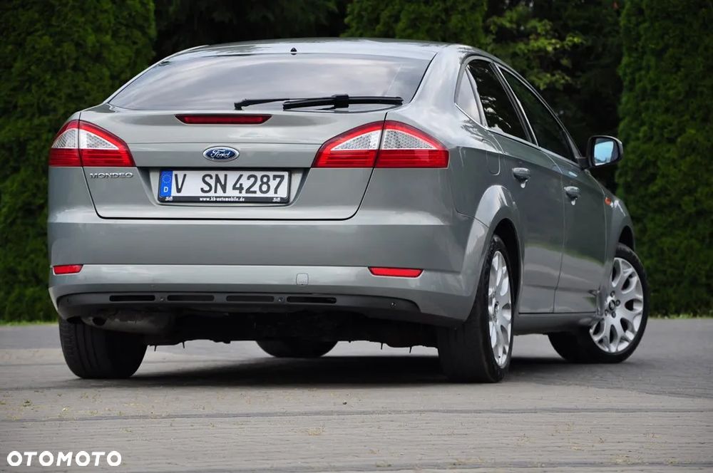 Ford Mondeo 2.0 FF Titanium - 16