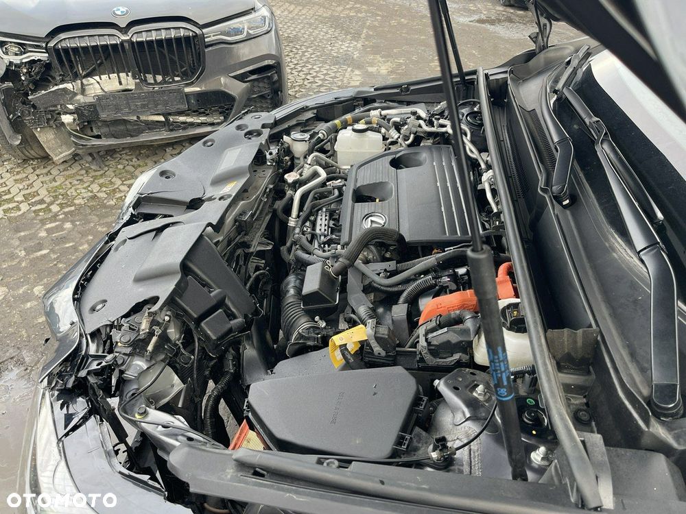 Lexus NX 450h+ E-FOUR Business - 17