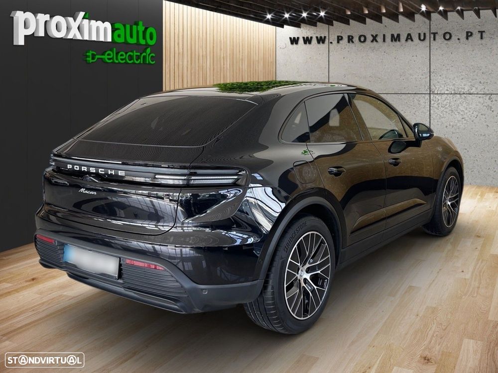 Porsche Macan Standard - 18