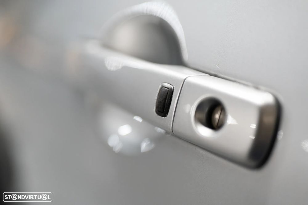 Nissan Qashqai 2.0 Acenta CVT - 9