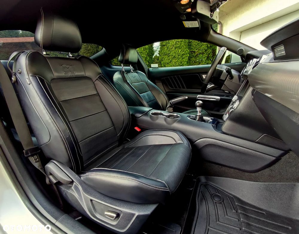 Ford Mustang 2.3 Eco Boost - 9