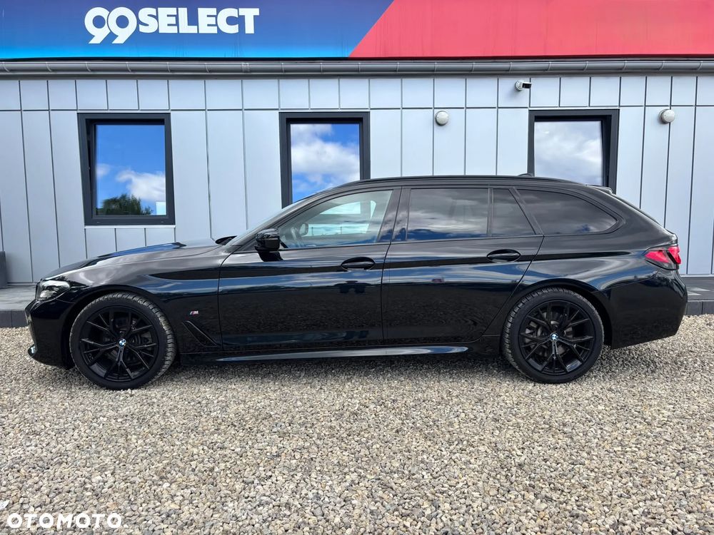 BMW Seria 5 520d xDrive mHEV M Sport sport - 2