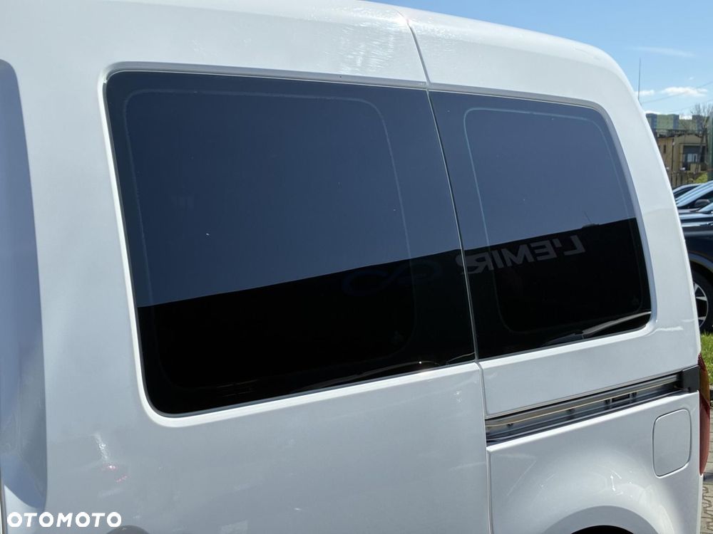 Volkswagen Caddy - 11