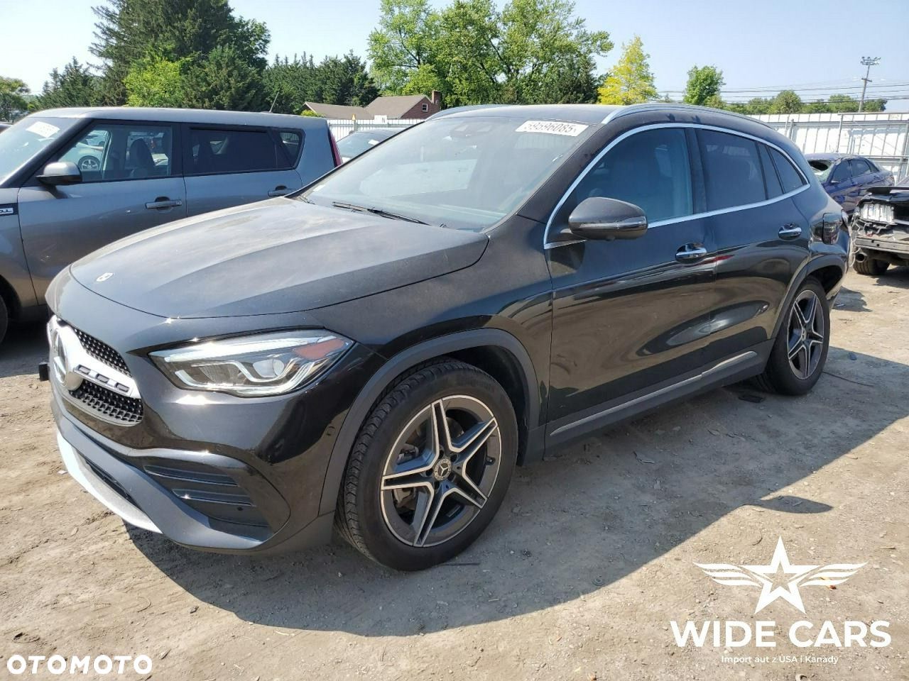 Mercedes-Benz GLA - 1