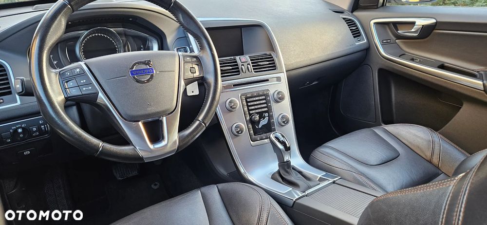 Volvo XC 60 D4 Geartronic Summum - 6