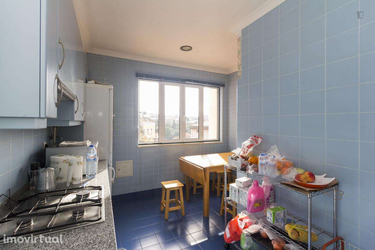 Quarto - localizado em Montes Claros Coimbra - Grande imagem: 3/14