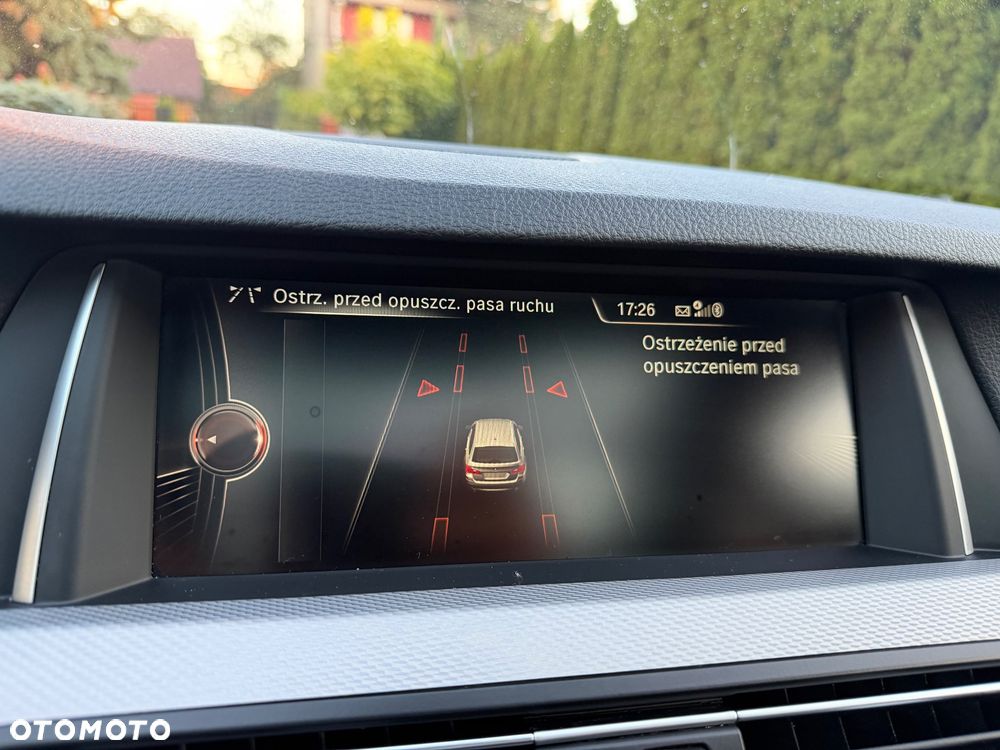 BMW Seria 5 - 36