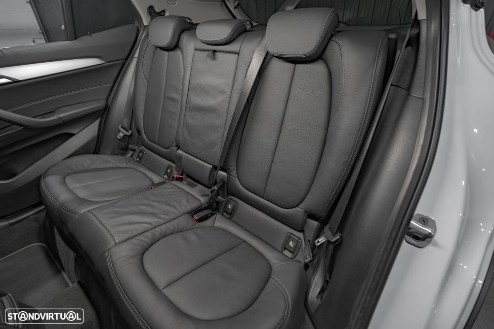 BMW X1 18 i sDrive Pack M Auto - 31