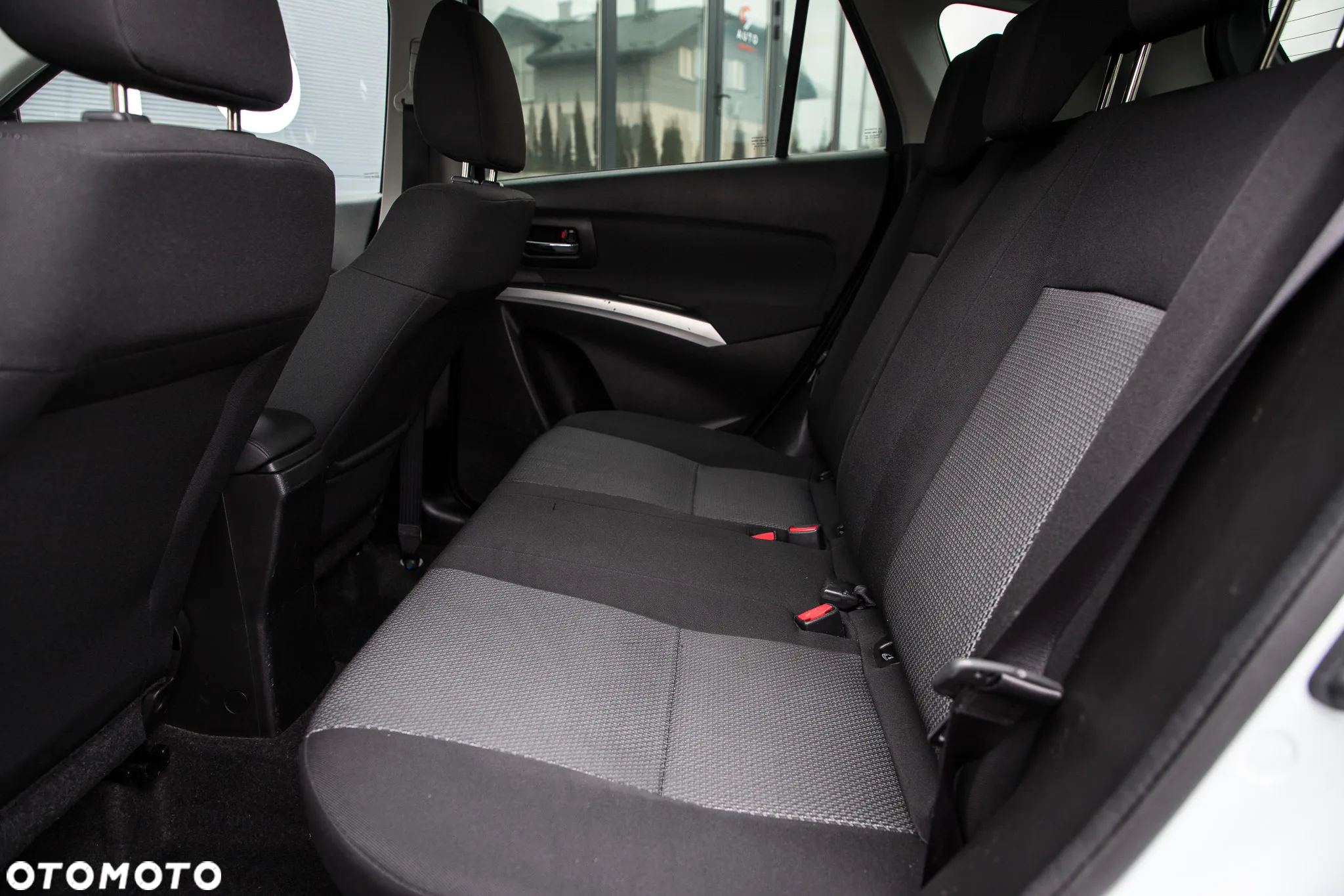 Suzuki SX4 S-Cross 1.6 DDiS 4x2 Comfort - 23