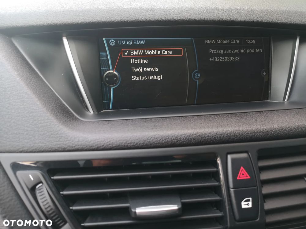 BMW X1 xDrive20i Sport Line - 22