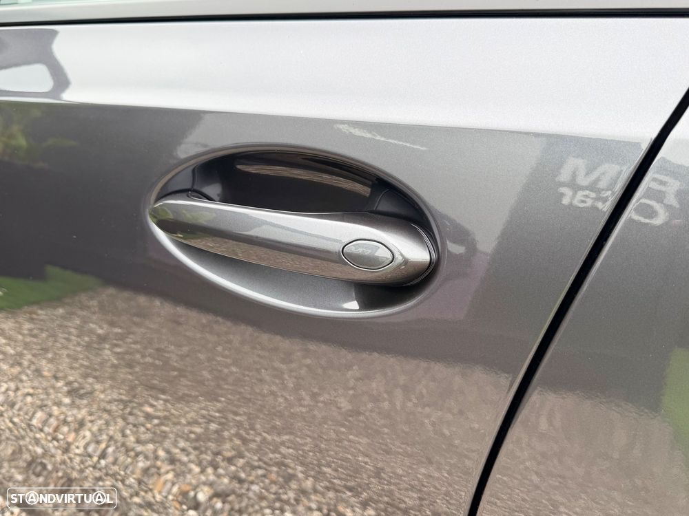 BMW 320 e Line Sport Auto - 12