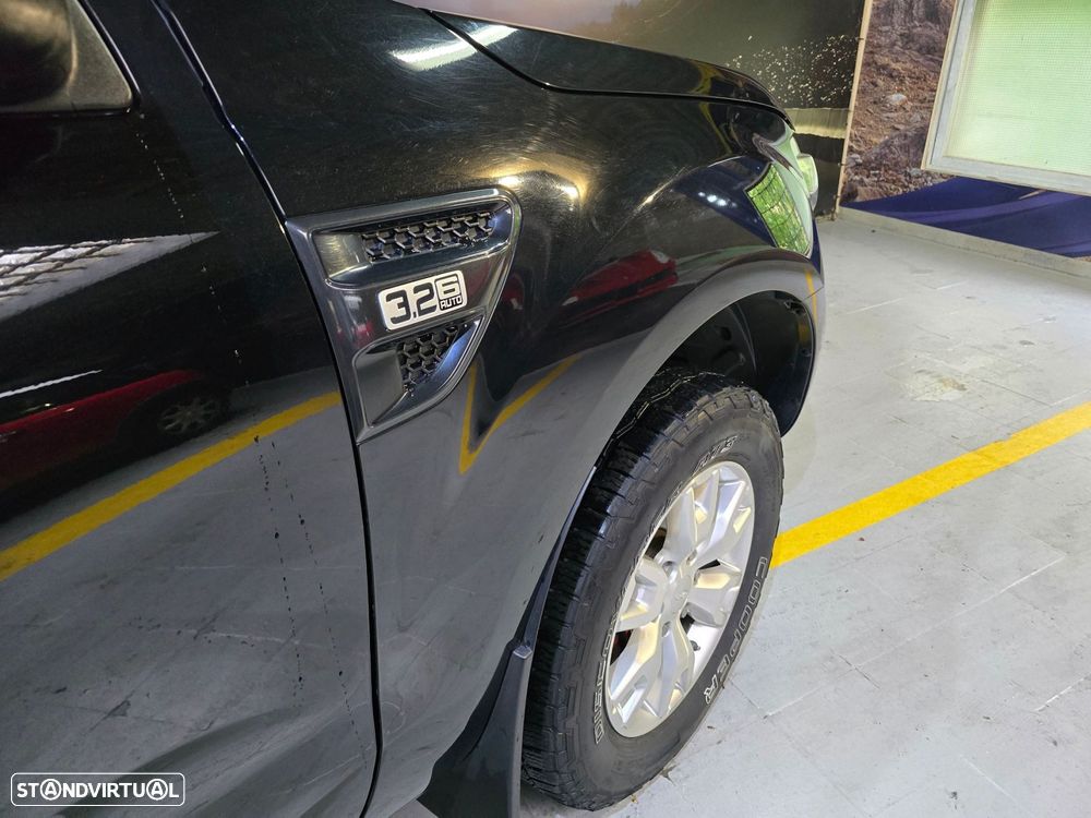 Ford Ranger 3.2 TDCi CD Wildtrak 4WD Aut. — fotografia 8