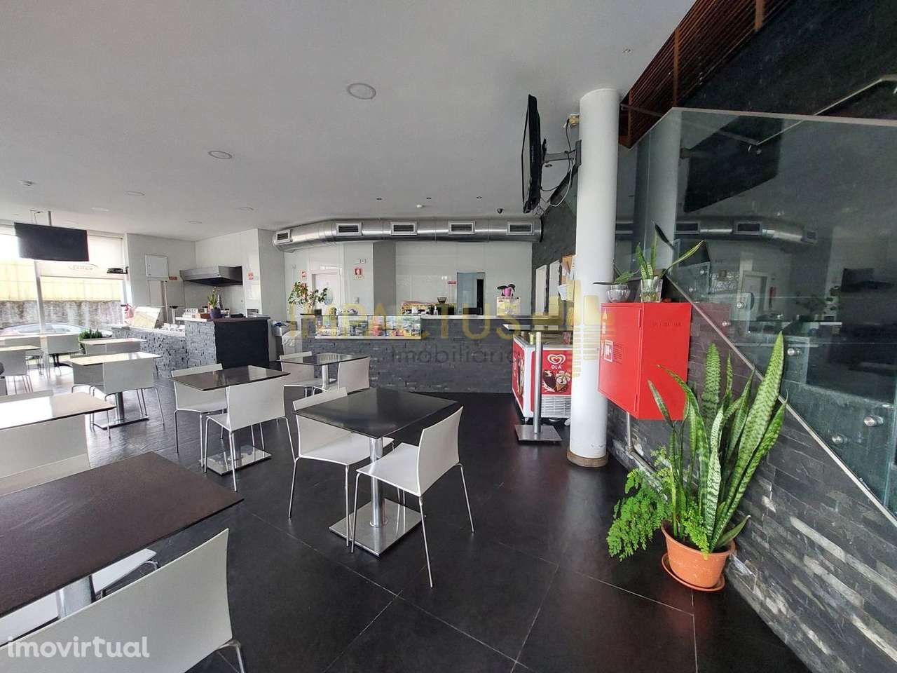 Restaurante e Snack Bar - Grande imagem: 2/15