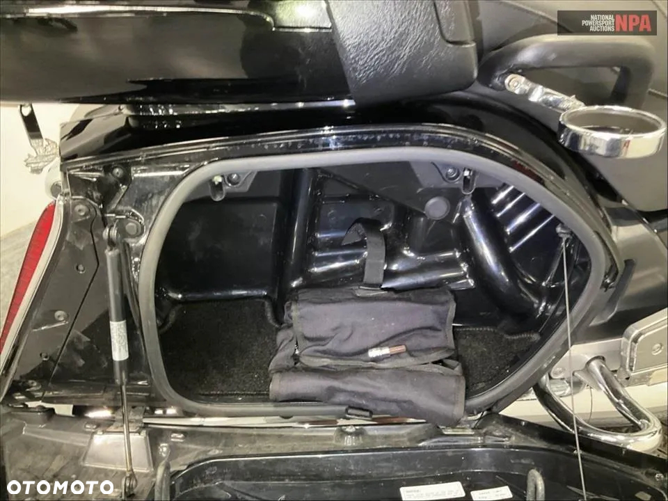 Honda GL - 12