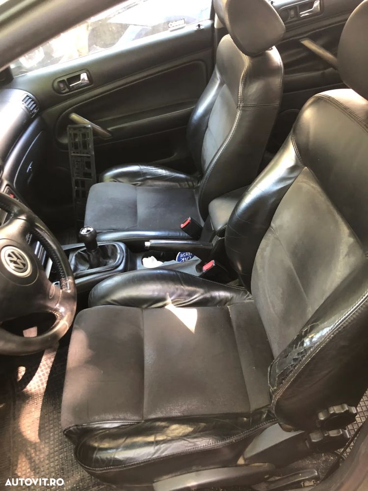 Dezmembrez VW Volkswagen Passat B5.5 sedan verde deschis 1.9 TDI AVF 131cp 130.000km - 9